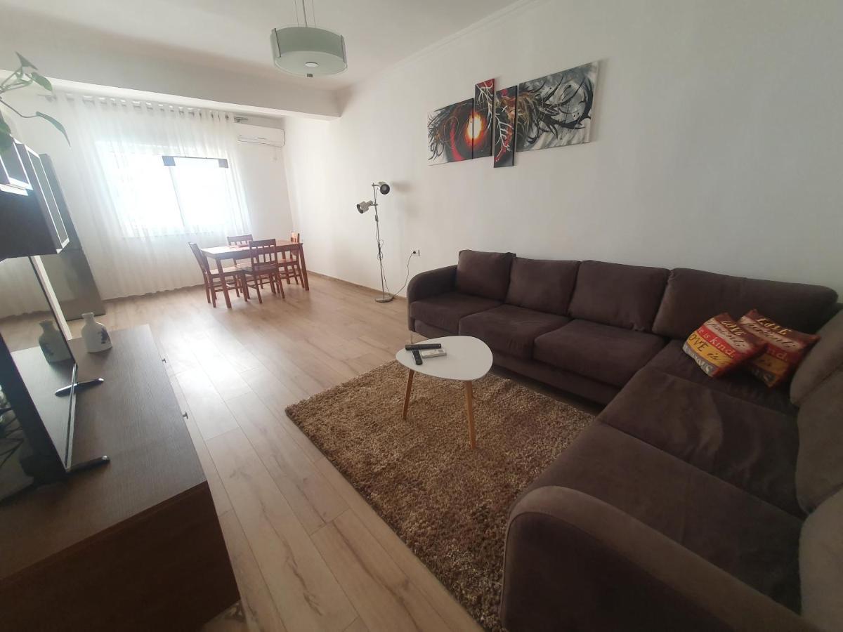 Apartment In The Heart Of Tirana , Bllok Ngoại thất bức ảnh