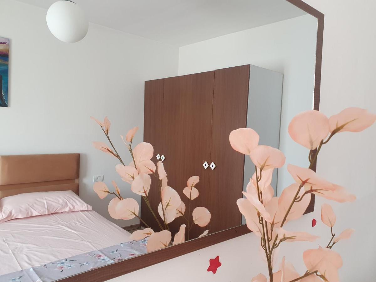 Apartment In The Heart Of Tirana , Bllok Ngoại thất bức ảnh