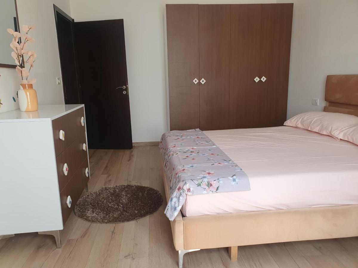 Apartment In The Heart Of Tirana , Bllok Ngoại thất bức ảnh