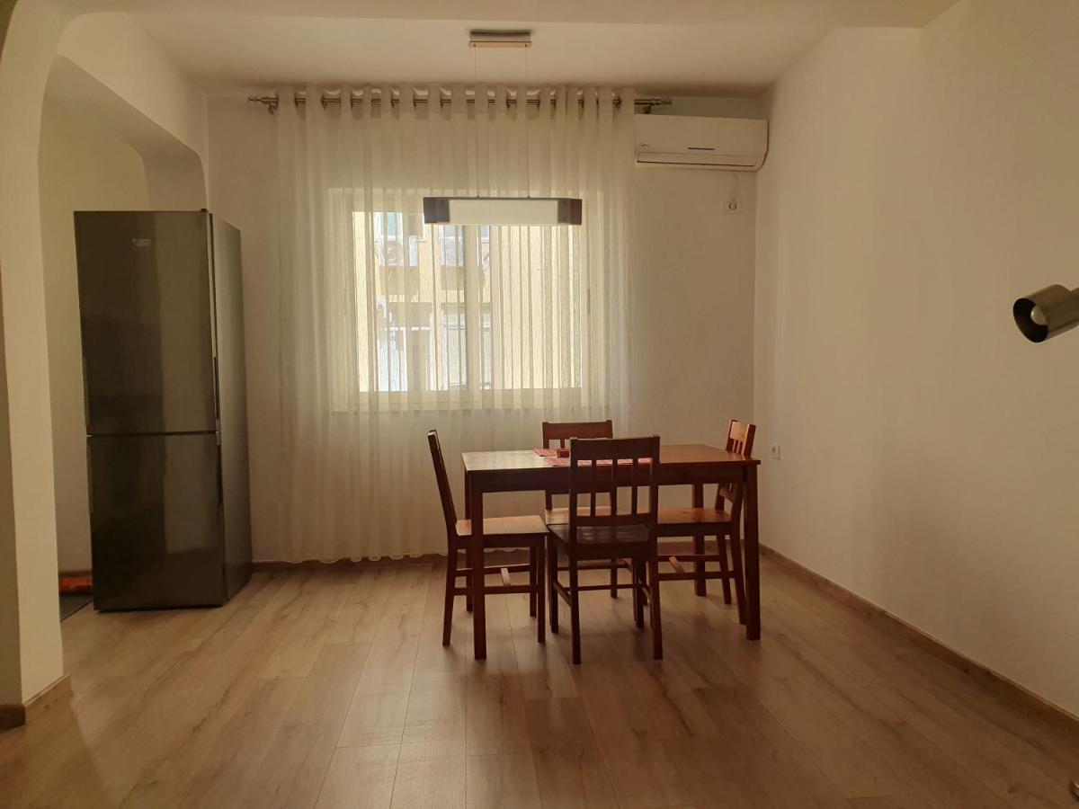 Apartment In The Heart Of Tirana , Bllok Ngoại thất bức ảnh